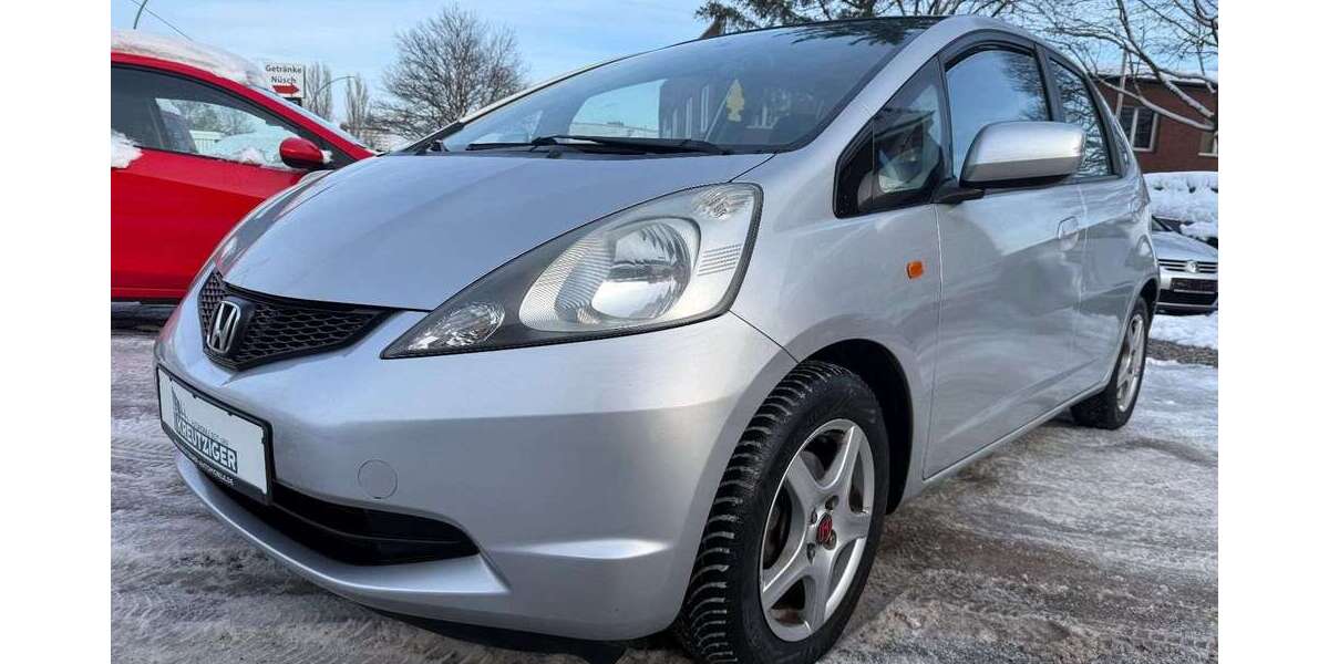 Honda Jazz 121.792 km 3.690 &euro; Hamburg 22179