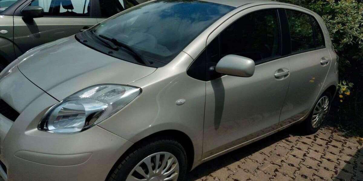 Daihatsu Charade 113.050 km 6.750 &euro; Ilmenau 98693