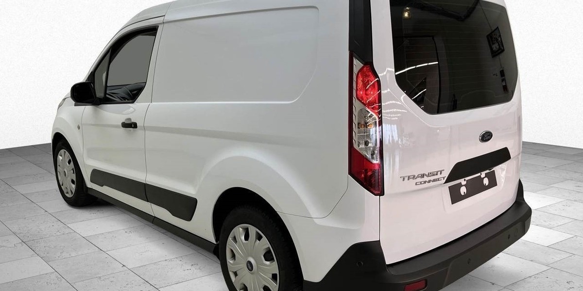 Ford Transit Connect 220 Trend 1.HAN PDC/REGAL/SPURH 79.644 km 15.990 &euro; Hatten 26209