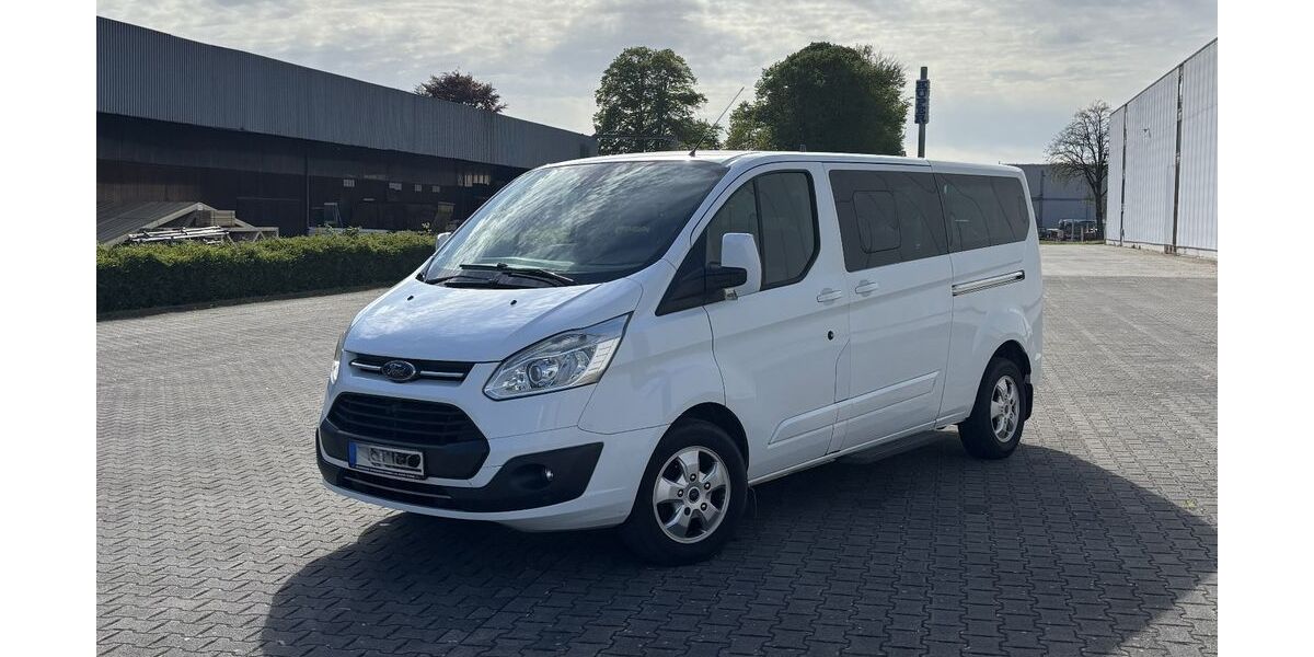 Ford Tourneo Custom 143.000 km 17.900 &euro; Rietberg 33397