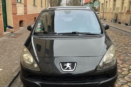 Peugeot 1007 120.000 km 1.800 &euro; Potsdam 14482