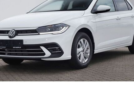 VW Polo 12.890 km 20.895 € Magdeburg 39126
