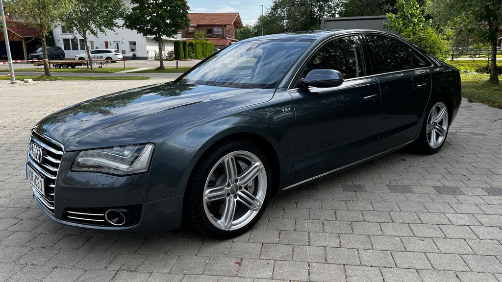 Audi A8 184.000 km 17.900 &euro; Wolfratshausen 82515