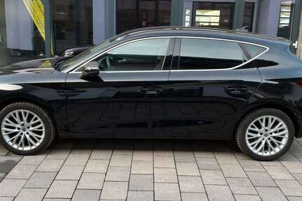 Seat Leon 79.851 km 16.950 &euro; Schmallenberg 57392