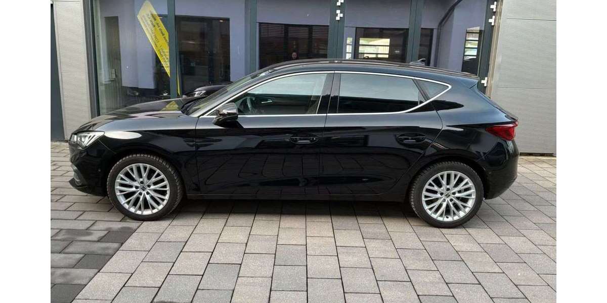 Seat Leon 79.851 km 16.950 &euro; Schmallenberg 57392