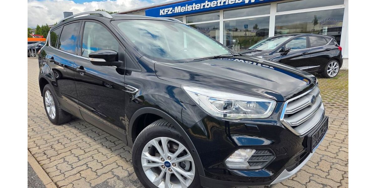 Ford Kuga 100.000 km 14.390 &euro; Harzgerode OT Königerode 06493