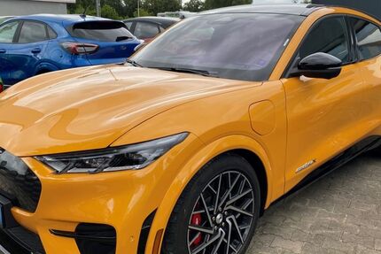 Ford Mustang Mach-E 9.916 km 45.900 &euro; Uelzen 29525