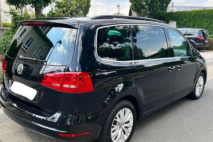 VW Sharan 230.000 km 10.699 &euro; Frankfurt am Main 60488