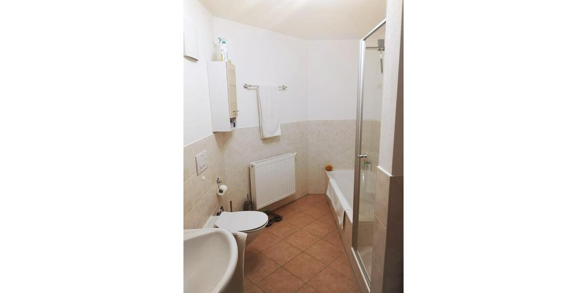 Etagenwohnung Bernhardswald - 2 Zimmer, 65 m&sup2;, 660&euro; | Angebot:26327185