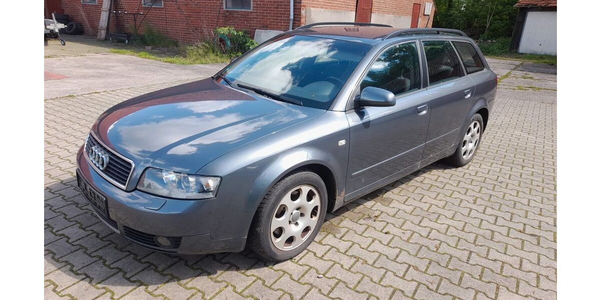 Audi A4 380.000 km 999 &euro; Niedernwőhren 31712