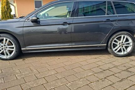 VW Passat Variant
