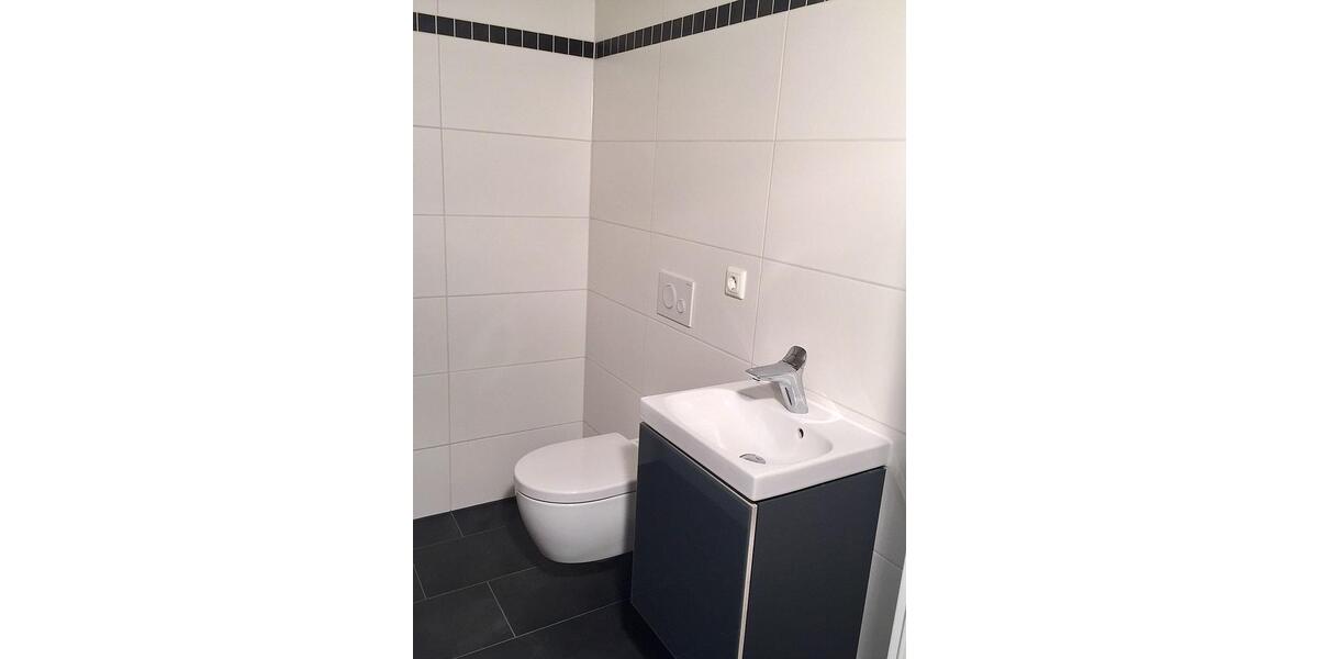 Etagenwohnung Markneukirchen - 5 Zimmer, 139 m&sup2;, 1.100&euro; | Angebot:25487030