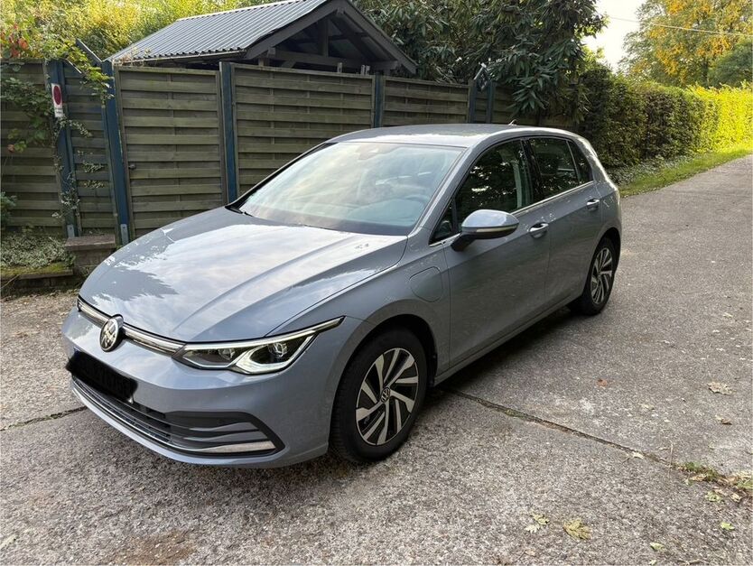 VW Golf 49.900 km 21.900 € Rösrath 51503