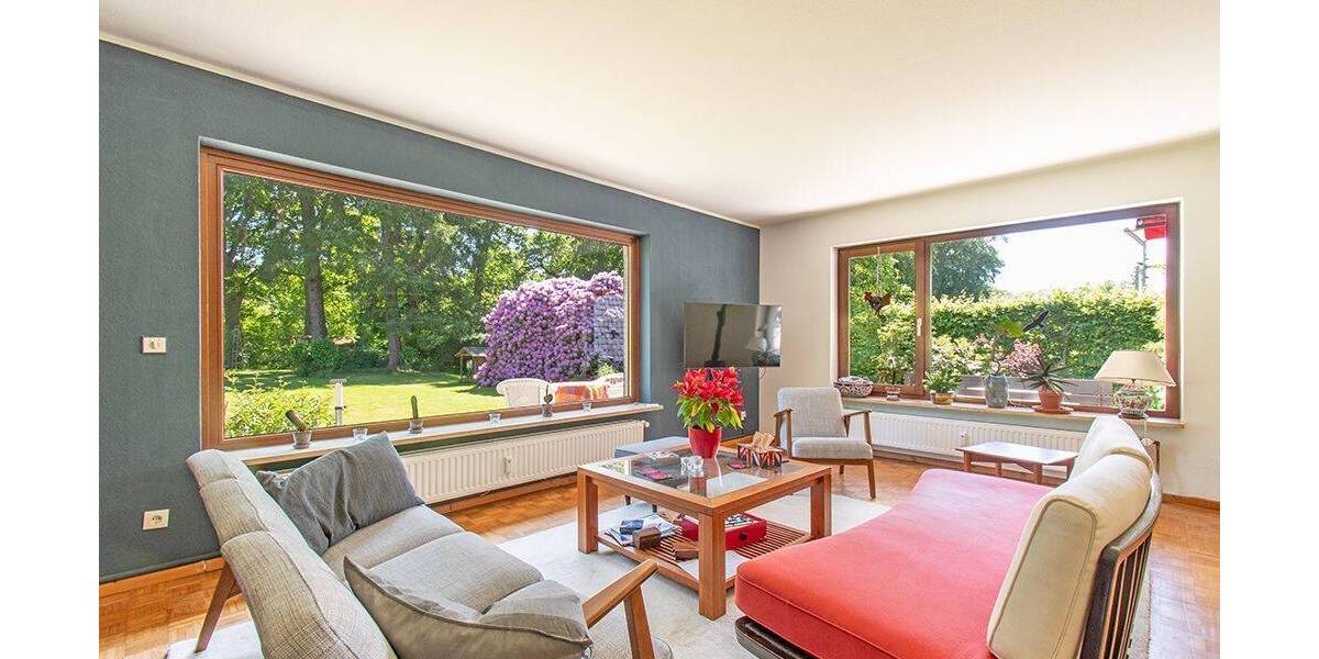 Einfamilienhaus Hamburg Wohldorf-Ohlstedt - 8 Zimmer, 241 m&sup2;, 1.150.000&euro; | Angebot:26902540