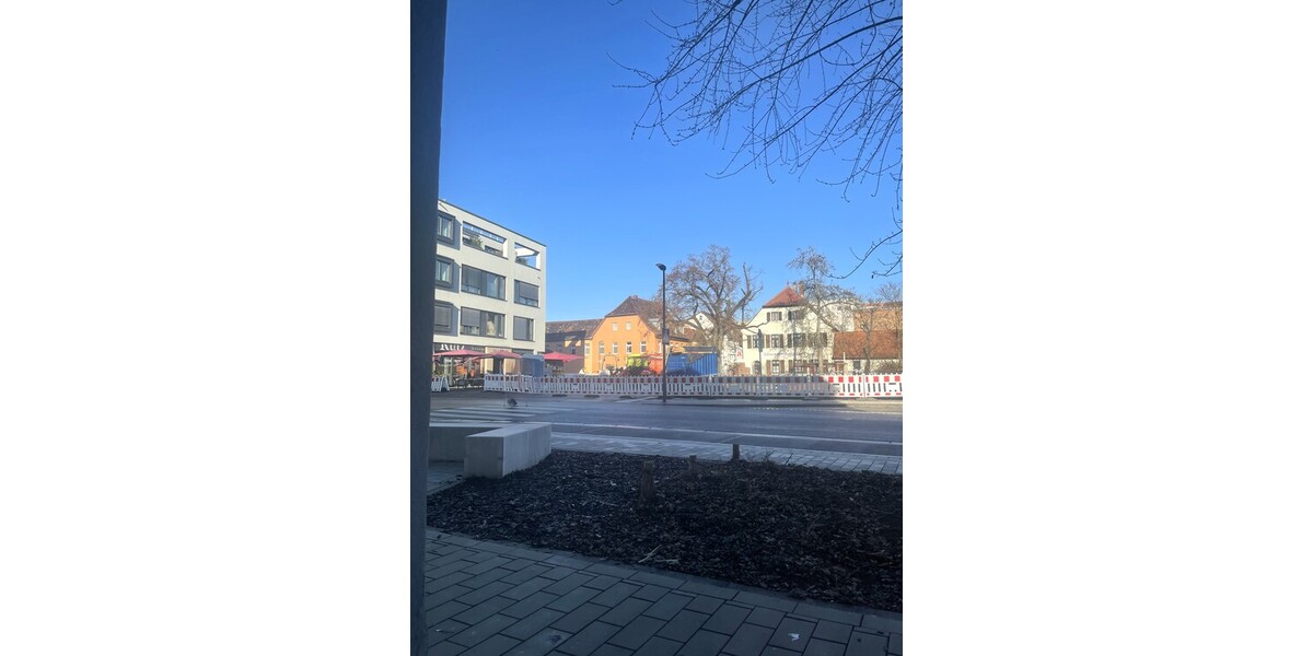 ~~ MODERNE GEWERBEFLÄCHE IN TOP LAGE MIT BUSVERBINDUNG VOR DER TÜR ~~ 2 zimmer