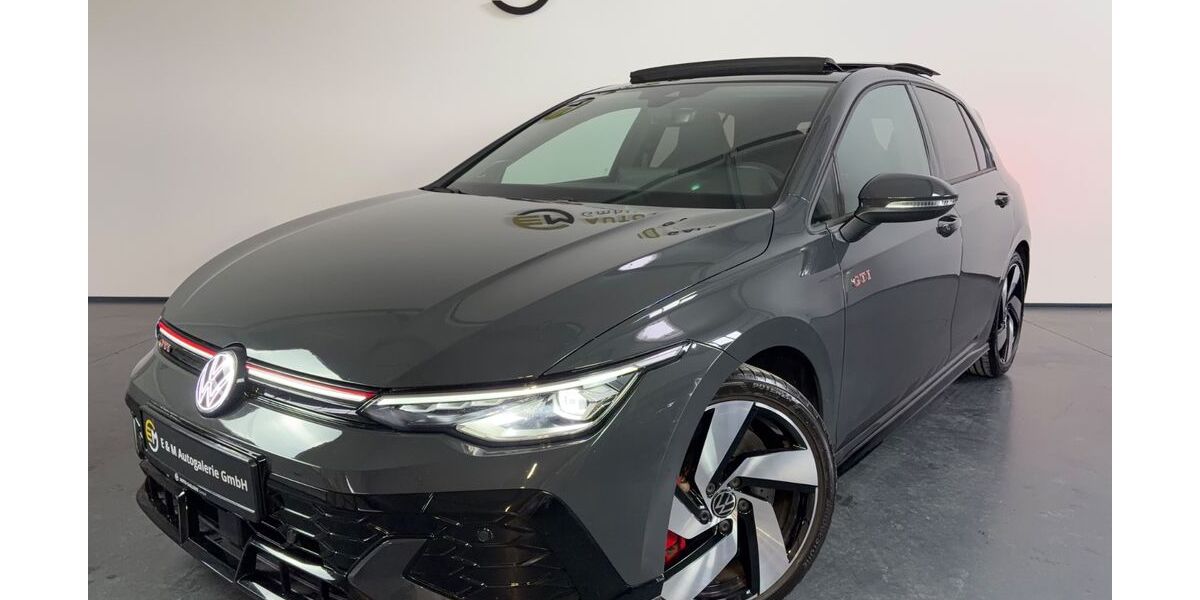 VW Golf 15.900 km 40.990 &euro; Beckum 59269