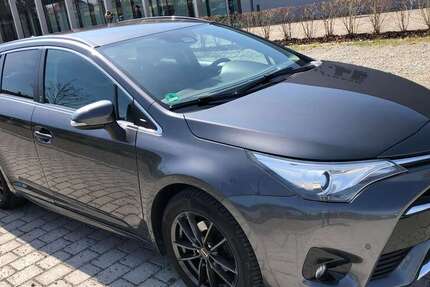 Toyota Avensis 108.930 km 16.200 &euro; Aitrach 88319