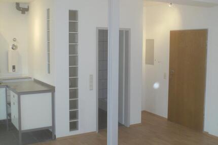 Neuwertige EinZimmer Wohnung nahe der PH FH
