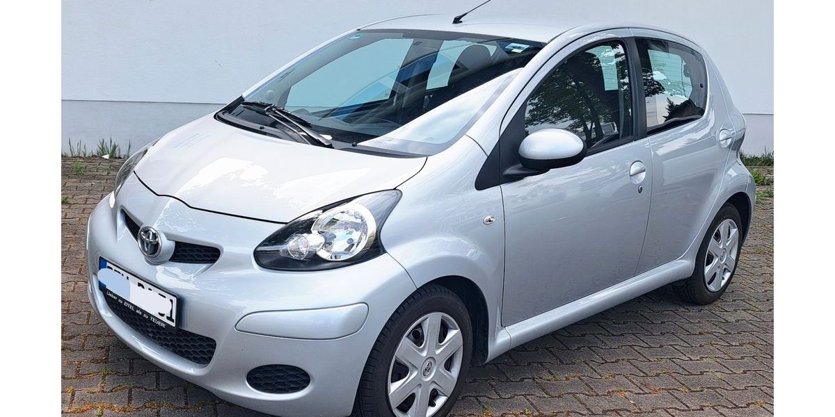 Toyota Aygo (X) 22.240 km 5.990 &euro; Gotha 99867