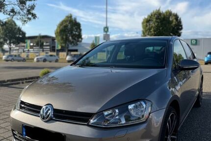 VW Golf 179.000 km 11.800 &euro; Weingarten 76356