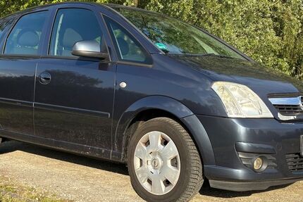 Opel Meriva 182.000 km 2.949 &euro; Bremen 28197