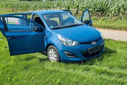 Hyundai i20 96.781 km 4.599 € Meinerzhagen 58540