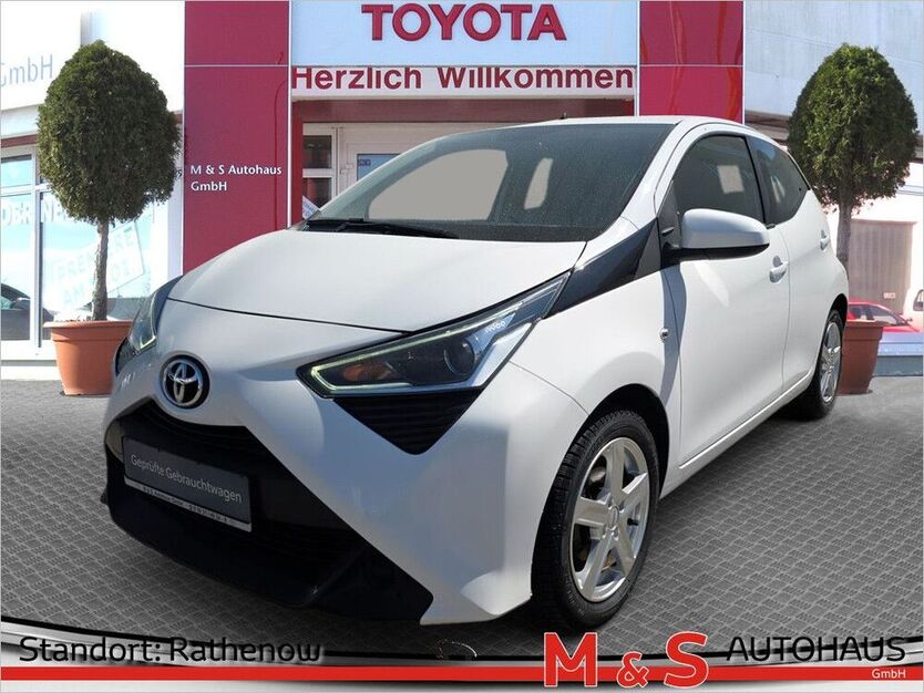 Aygo (X)