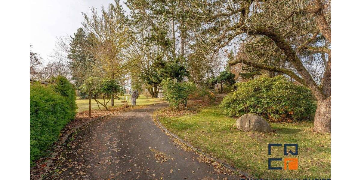 Einfamilienhaus Waldsassen - 1 Zimmer, 350 m&sup2;, 600.000&euro; | Angebot:26160058