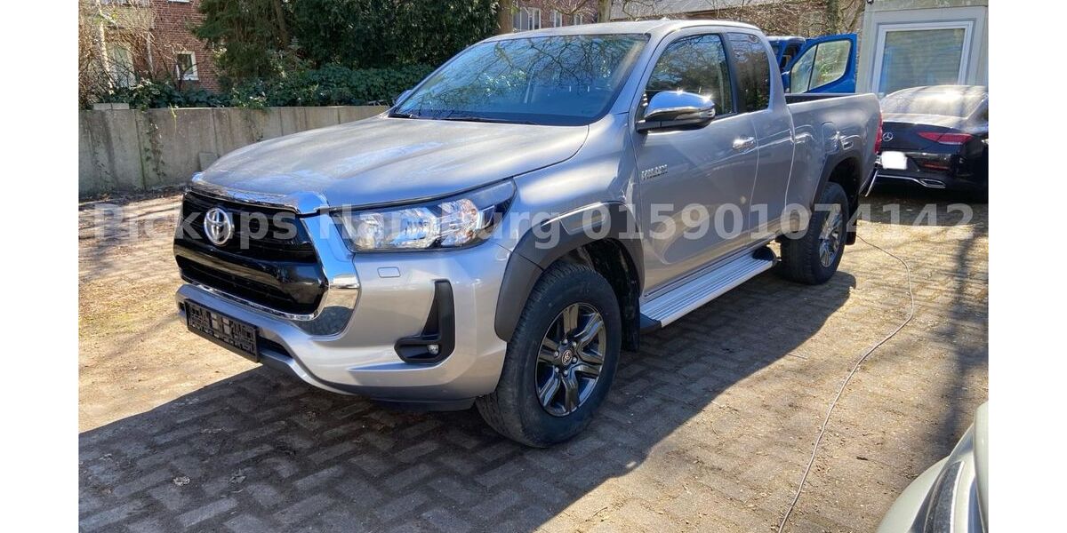 Toyota Hilux 51.200 km 31.700 € Hamburg 20535