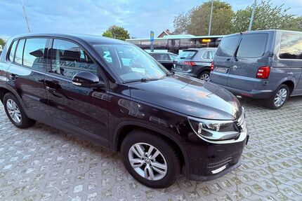 VW Tiguan 84.500 km 12.999 &euro; Aurich 26607