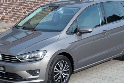 VW Golf Sportsvan 116.527 km 13.989 &euro; BARSBÜTTEL 22885