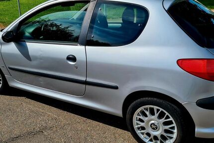 Peugeot 206 200.000 km 650 &euro; Filderstadt 70794