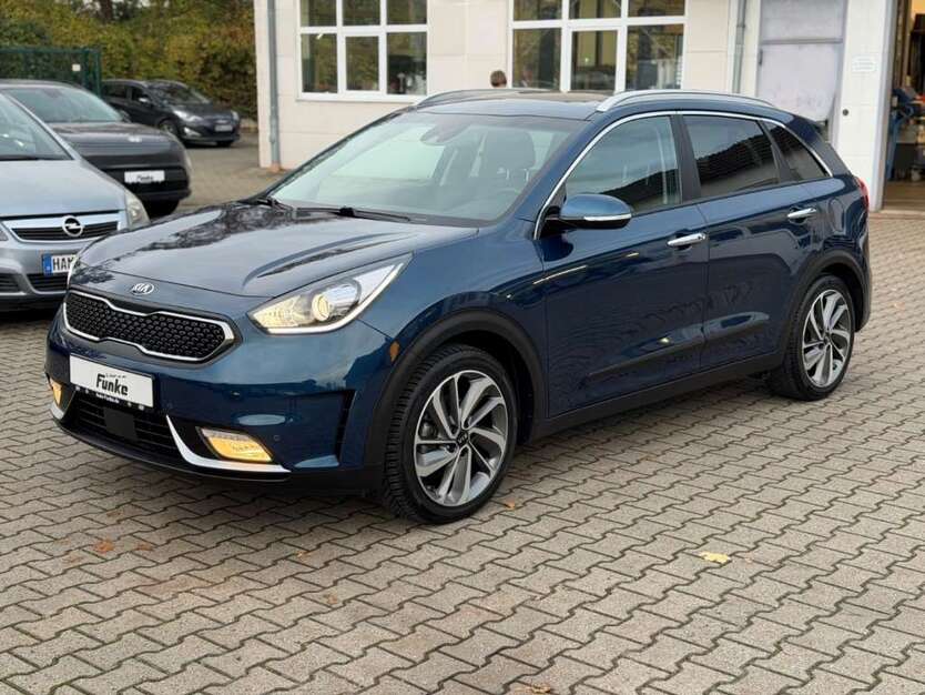 Kia Niro 44.450 km 16.440 € Rheda-Wiedenbrück 33378