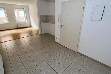 Große 1 Raum-HP-Whg. unweit der Geraer Innenstadt. Nahe dem Südbahnhof und den Arcarden. - Wohnung Gera Ostviertel | Angebot:26844111