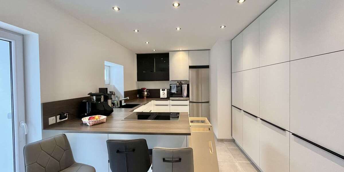 Etagenwohnung Riedenburg - 3 Zimmer, 96 m&sup2;, 299.000&euro; | Angebot:25477592