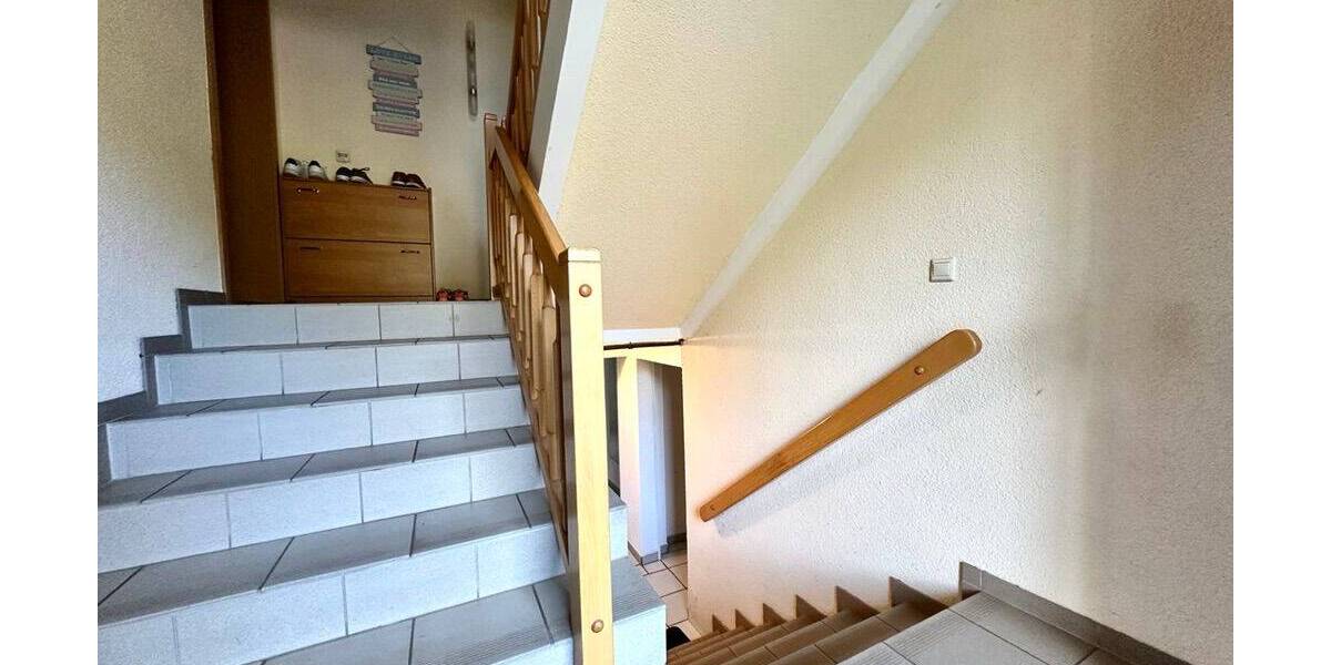 Etagenwohnung Schmalkalden - 3 Zimmer, 67 m&sup2;, 65.000&euro; | Angebot:26273002