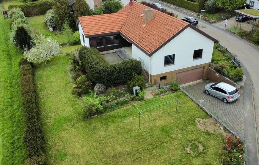 Haus zum Kaufen in Bretzfeld Unterheimbach 470.000 € 174.6 m² 6 zimmer