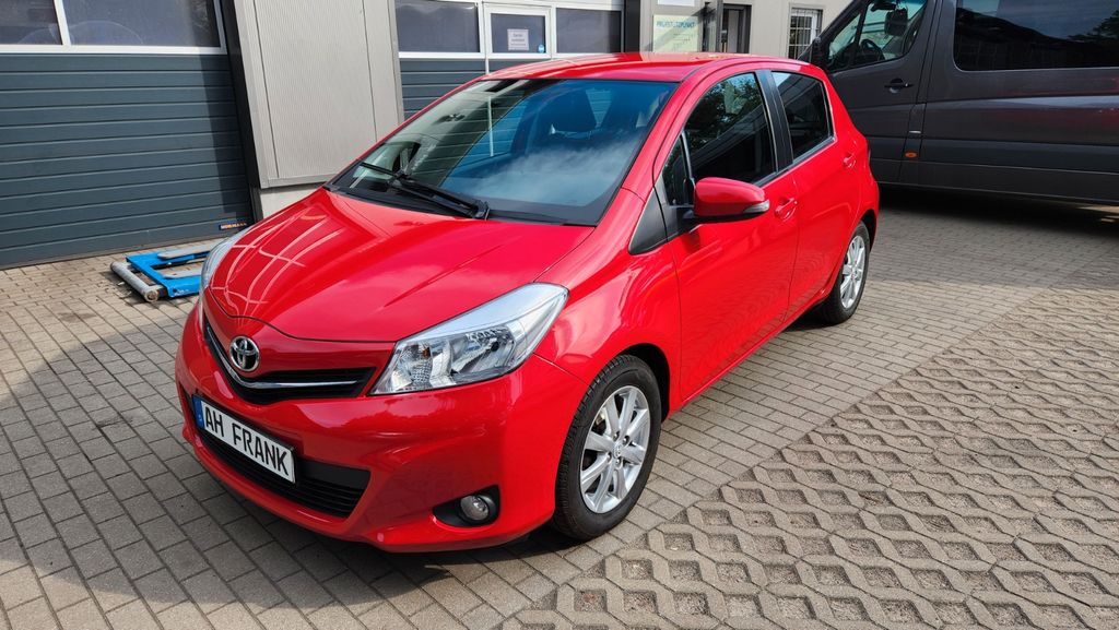 Toyota Yaris 113.490 km 5.690 &euro; Teltow 14513