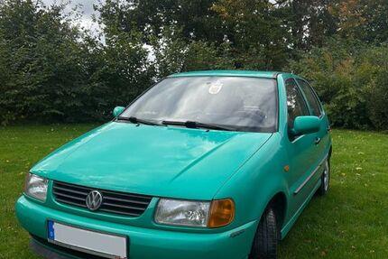 VW Polo 77.600 km 990 € Braak 22145