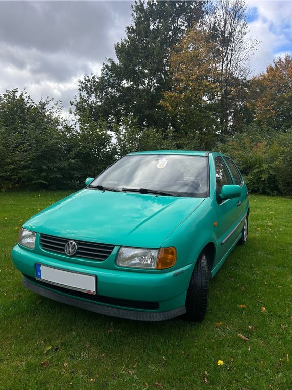 VW Polo 77.600 km 990 € Braak 22145