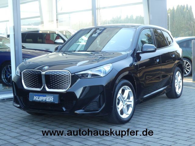 BMW iX1 12.985 km 42.700 &euro; Vaihingen / Enz 71665