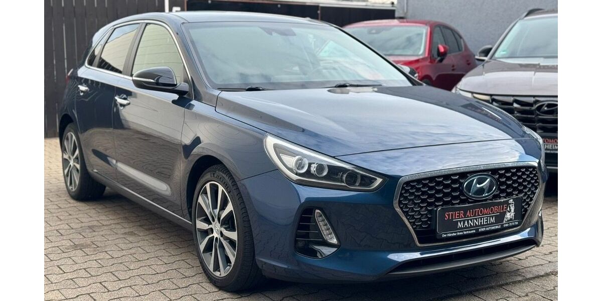 Hyundai i30 115.000 km 11.650 &euro; Mannheim 68199