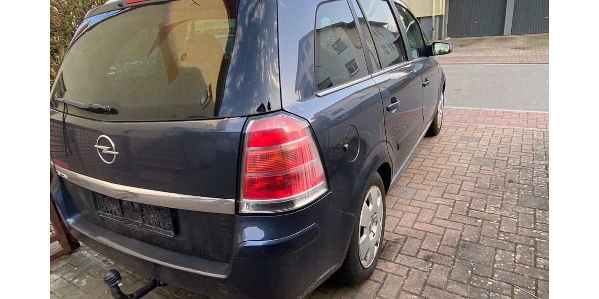 Opel Zafira B 240.607 km 1.299 &euro; Mauer 69256