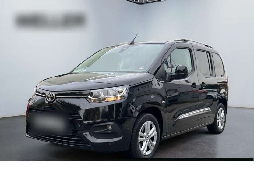 Toyota Proace City 42.285 km 20.390 € Grünwald 82031