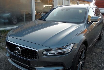 Volvo V90 Cross Country 49.860 km 36.480 &euro; Hönow 15366