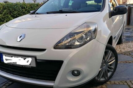 Renault Clio 110.000 km 3.500 &euro; Meuselwitz 04610