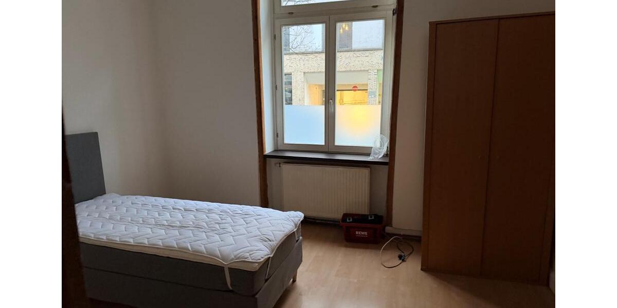 Erdgeschoßwohnung Frankfurt am Main Bornheim - 1 Zimmer, 54 m&sup2;, 600&euro; | Angebot:25376340