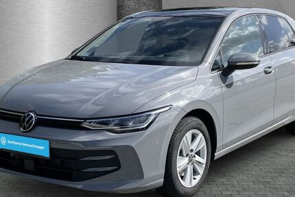 VW Golf 6.900 km 29.990 € Stade 21682