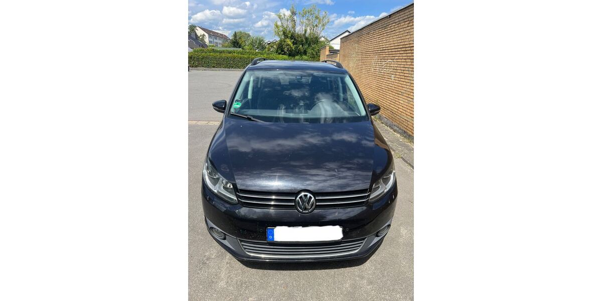VW Touran 157.000 km 14.000 &euro; Gifhorn 39518