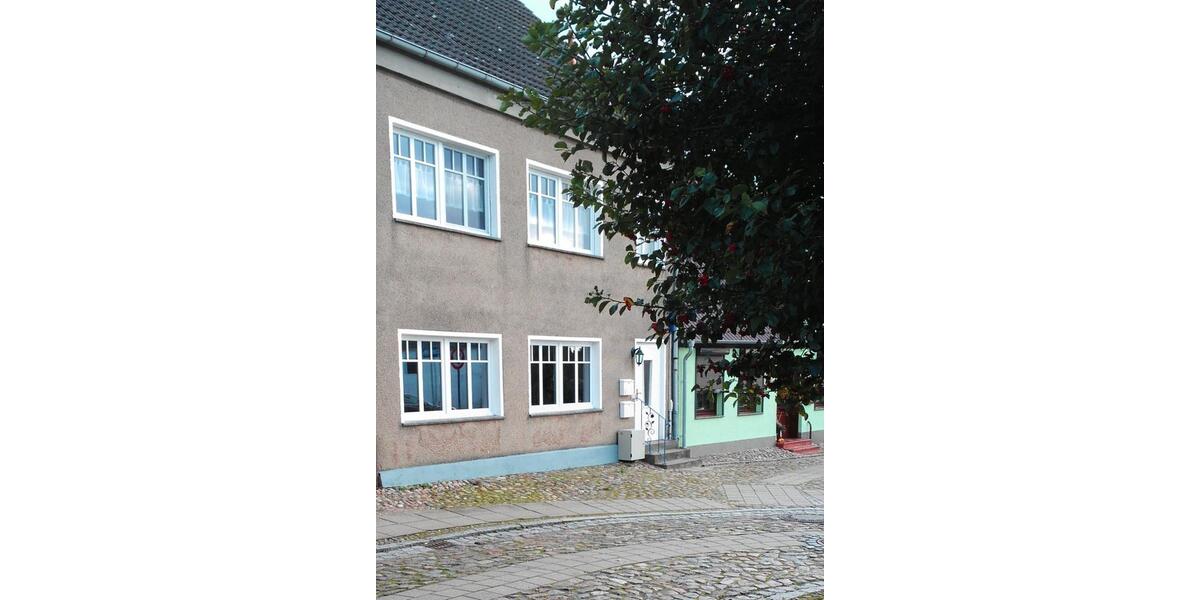 Etagenwohnung Tribsees - 4 Zimmer, 68 m&sup2;, 350&euro; | Angebot:24682584